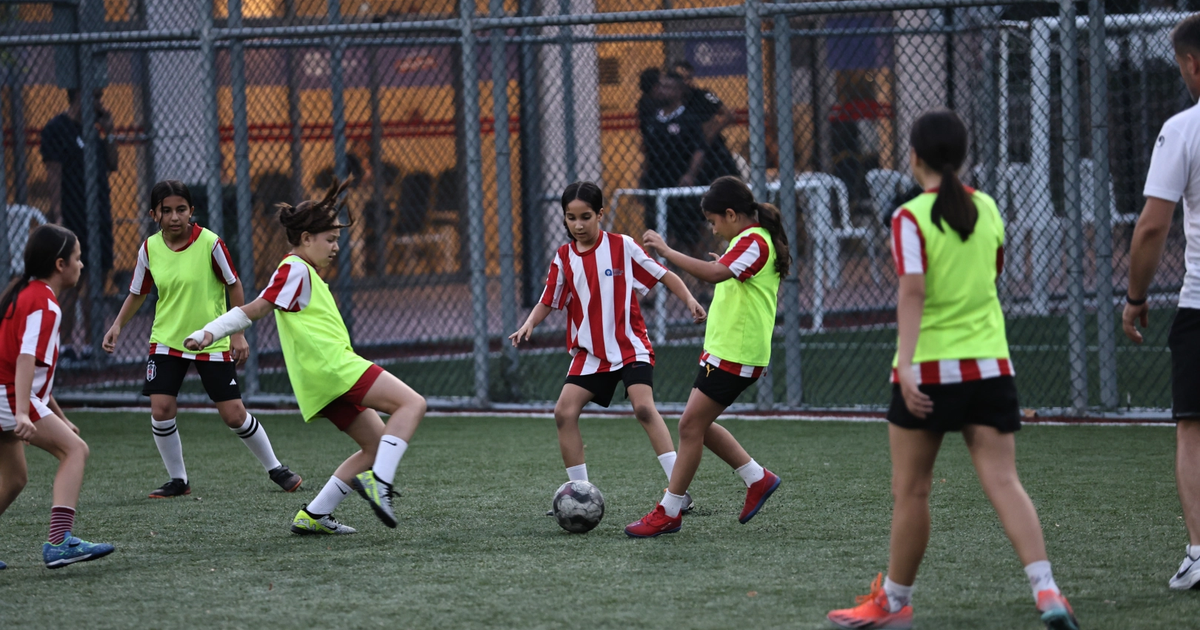 Antalya’da Futbol Akademisi yaz okulu başladı Antalyada futbol akademisi yaz okulu basladi JAXgFmBa