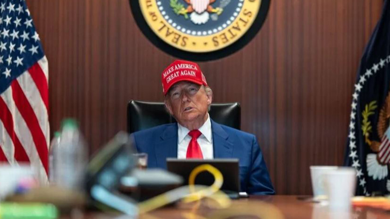 Trump, New York’un “veri merkezi” politikasını değiştirmesi gerektiğini belirtti Img