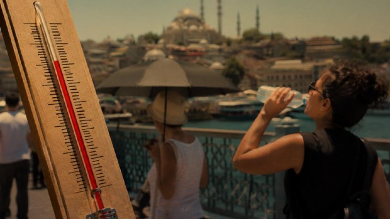 Hafta sonu sıcaklıklar artıyor! Meteoroloji’den toz taşınımı uyarısı geldi Img